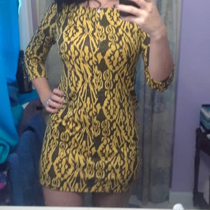 Isabel lu Yellow & Black Dress Long Sleeve Dress Size Medium